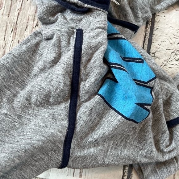 Women's University of Villanova Wildcats Victoria's Secret Pink NCAA Hoodie Tee - Picture 7 of 8